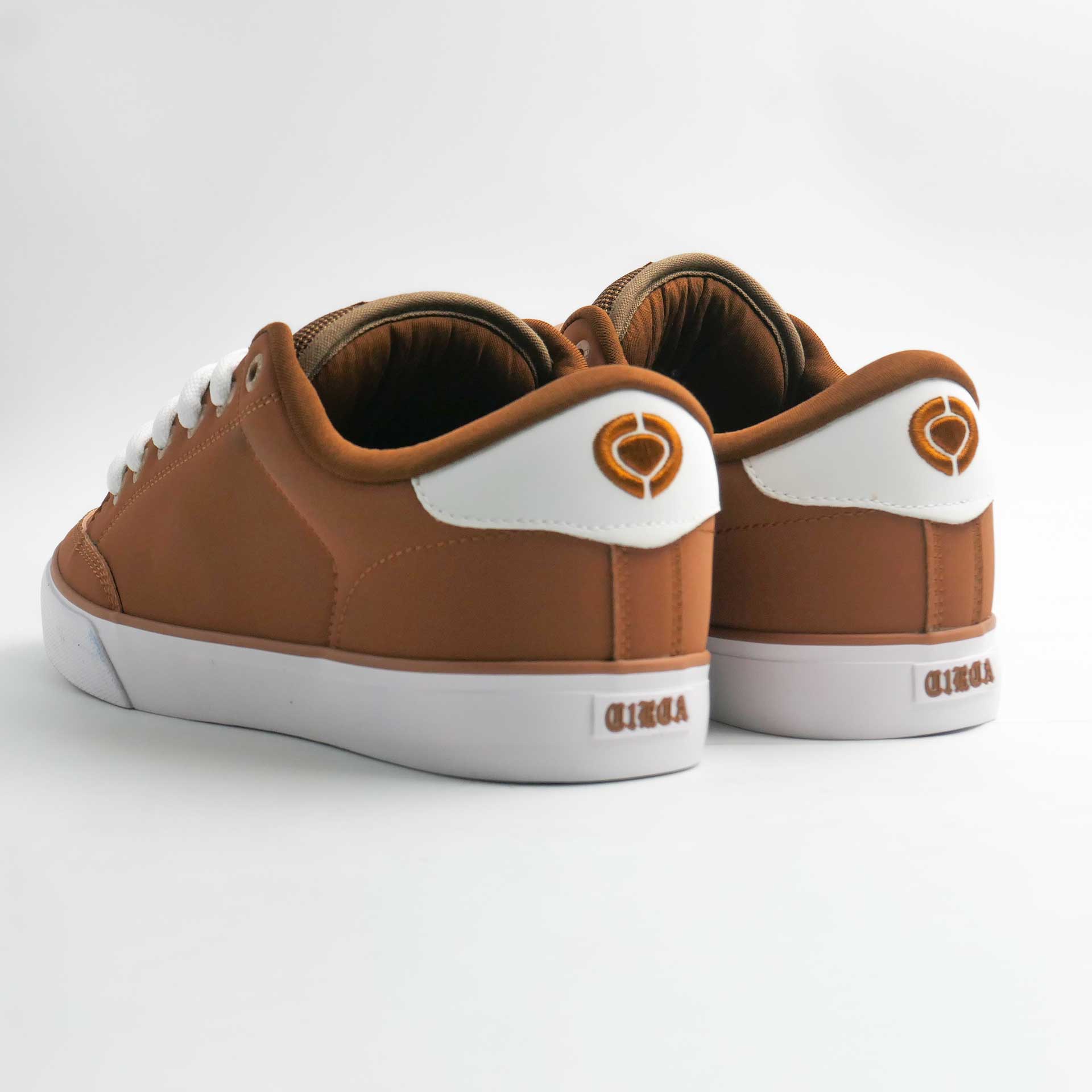 AL 50-TWNY BROWN/WHITE – C1RCA