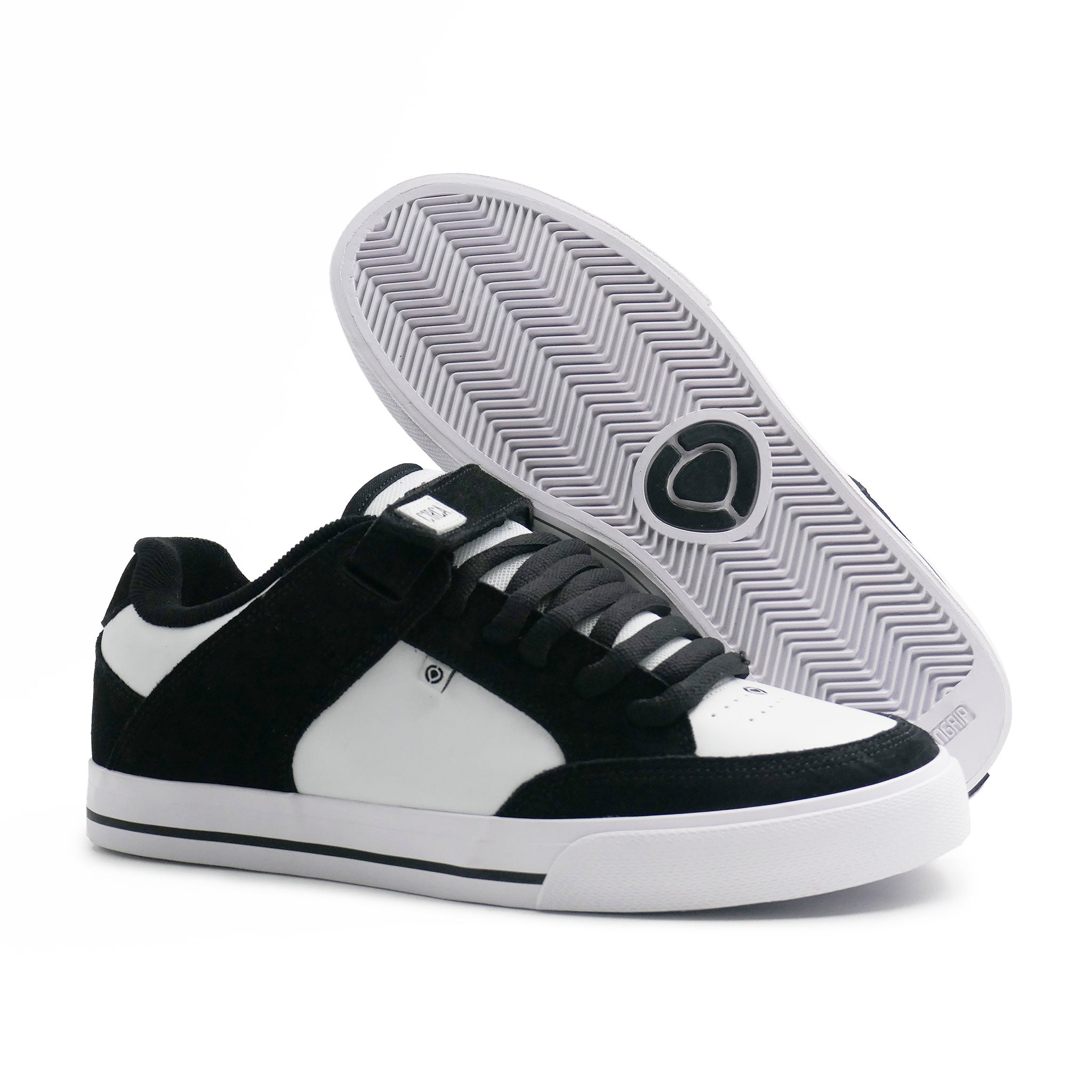 205 VULC BLACK WHITE